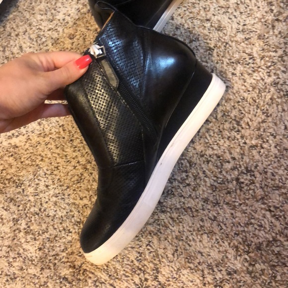 Leather shoes - Picture 2 of 4